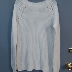SO Women's Sweater - White